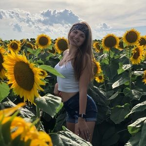 Meet your Posher, Hunter